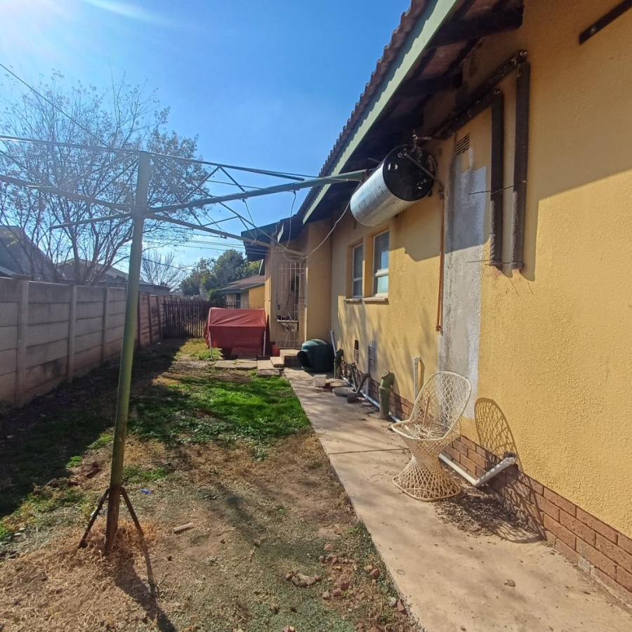3 Bedroom Property for Sale in La Hoff North West